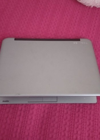 Toshiba Toshiba Satellite NB10-A-10E Siyah Dizüstü Bilgisayar