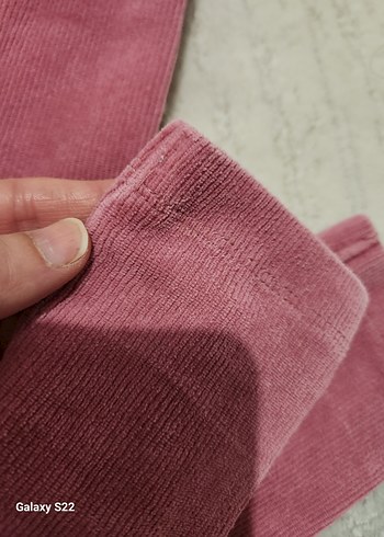 Kız Çocuk Pembe Sıkı Fit Kadife Tayt - Görsel 2