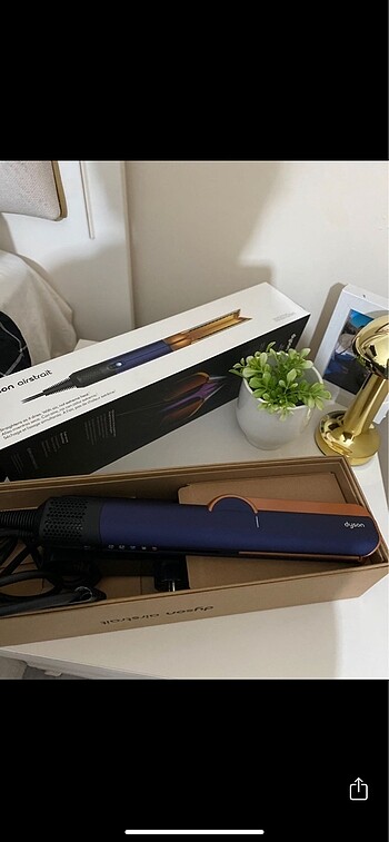 Beden Renk Dyson Airstrait? saç düzleştirici
