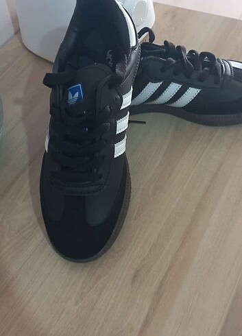 Diğer Adidas Samba spor ayakkabı 