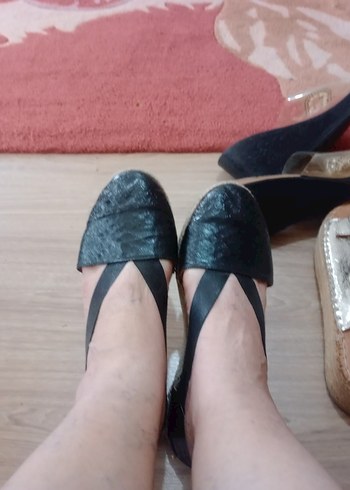 40 Beden Siyah Yılan Desenli Topuklu Kadın Sandalet