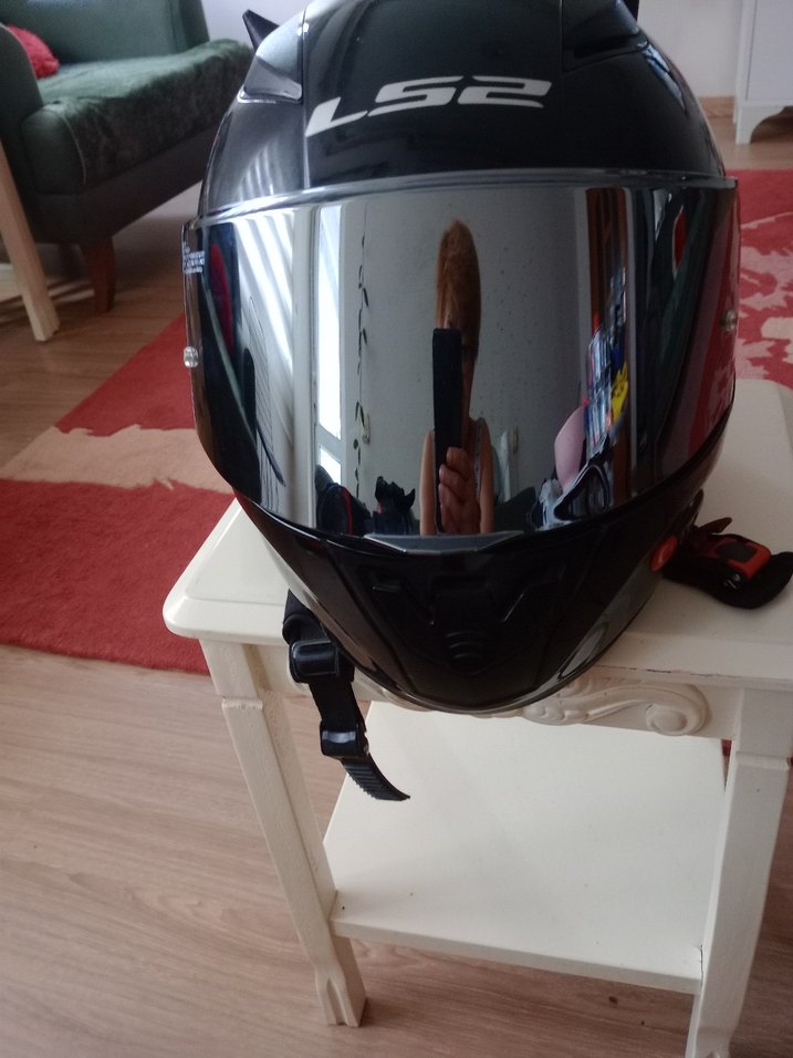 Siyah LS2 Kemerli Motosiklet Kaskı - Görsel 2