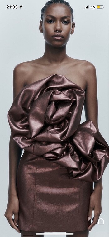 Zara Zara straplez motifli bronz elbise