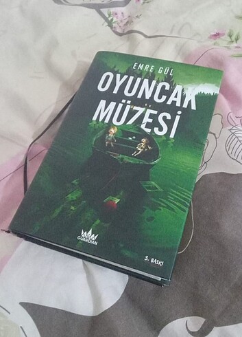 Oyuncak Müzesi Kitabı - Emre Gül