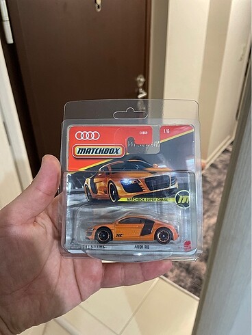 Beden Renk Matchbox Audi R8 Chase