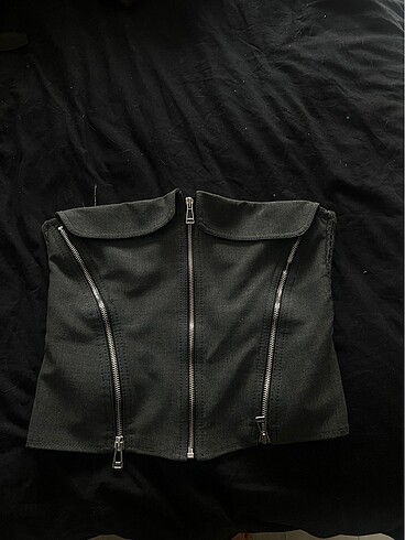 Zara Straplez Crop