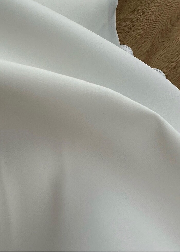 Beyaz saten etek - Görsel 2