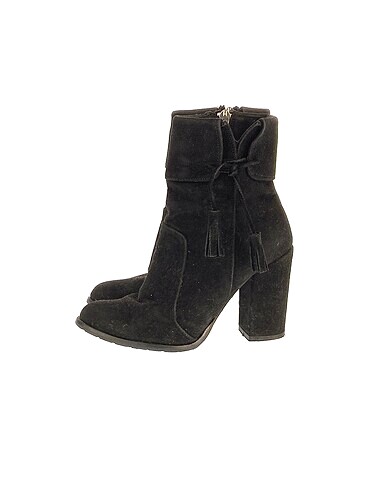 PreLoved Bot %70 İndirimli.