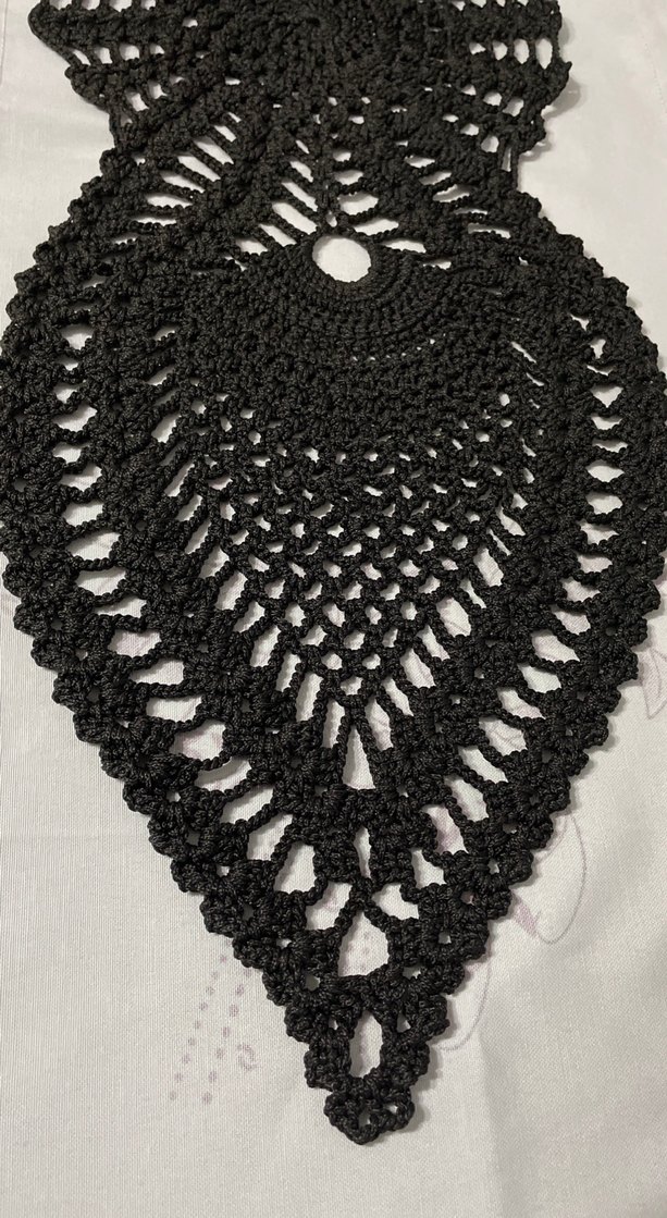 Siyah Gotik El Yapımı Dantel Masa Örtüsü - Görsel 2