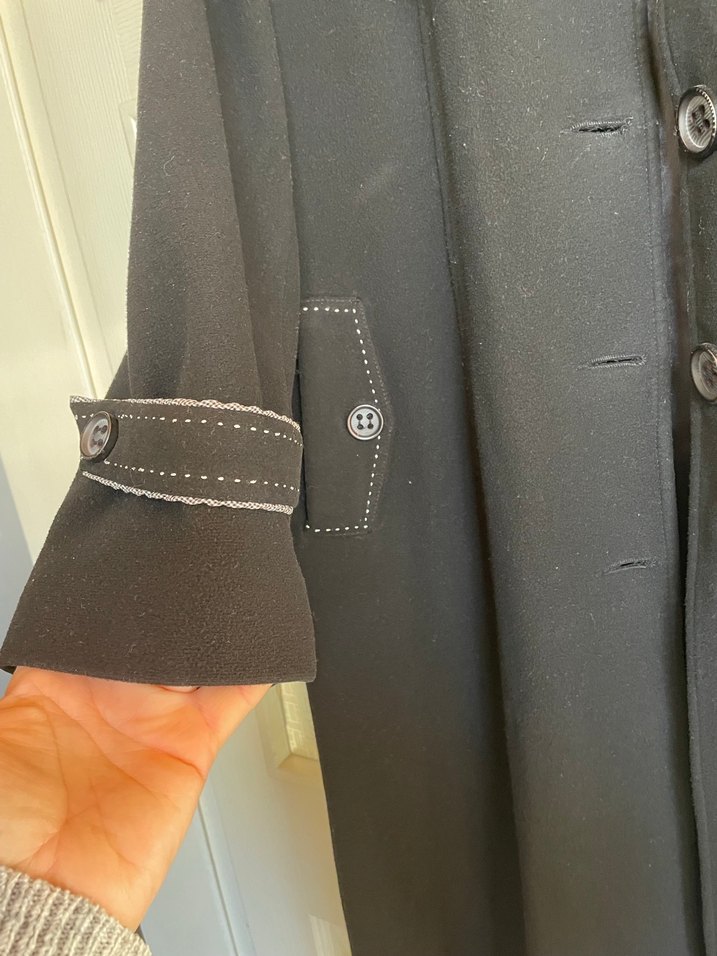 Düğmeli Siyah Uzun Kadın Kaban - Görsel 2