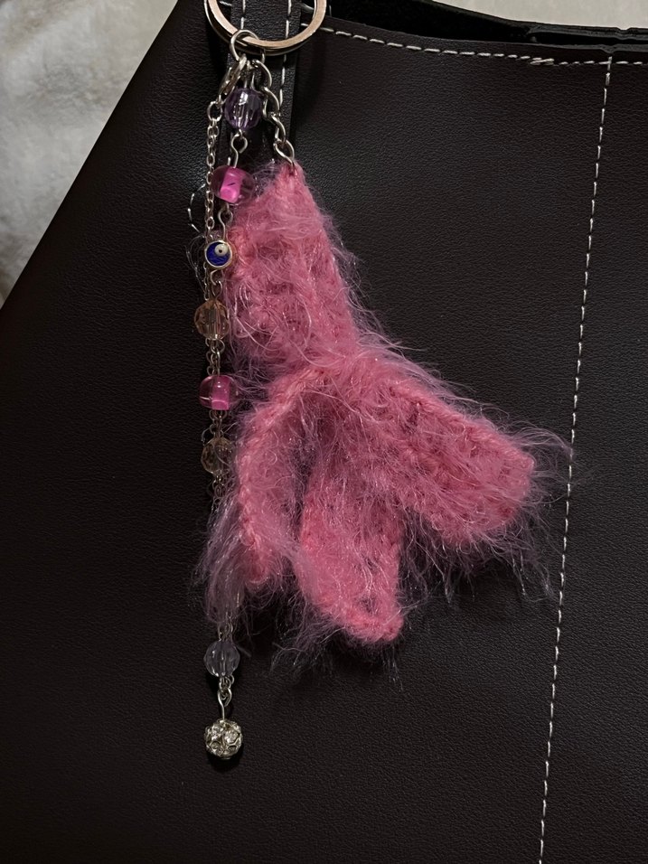 Pembe Püsküllü Kadın Anahtarlık - Görsel 4