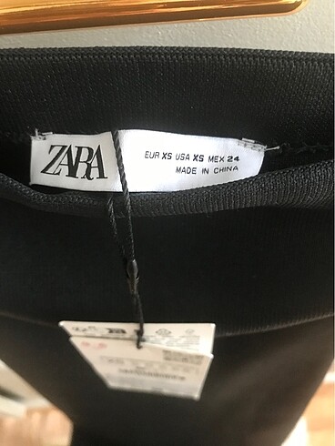 xs Beden siyah Renk Zara midi elbise