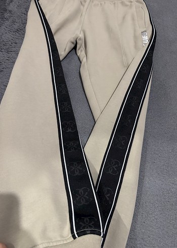 Guess erkek eşofman - Görsel 2