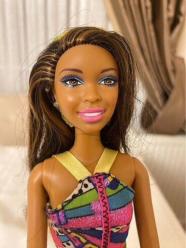  Beden Barbie Nikki