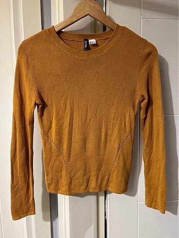 H&M kazak