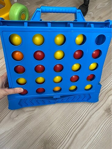  Beden connect 4 shots