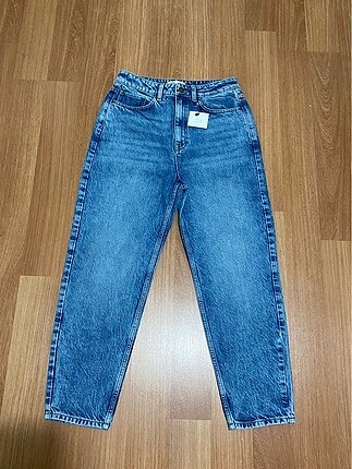 Zara 36 beden mom fit jean
