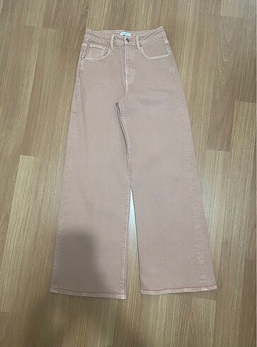 Pembe jean