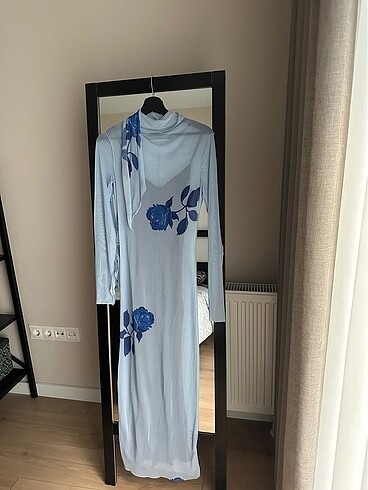 Zara Vintage Tül Mavi Çiçekli Elbise