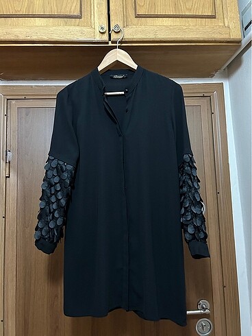 Armine Siyah tunik