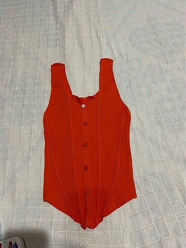 Tıruncu korse crop