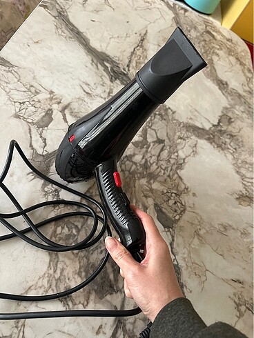 Diğer Powertec saç kurutma makinası