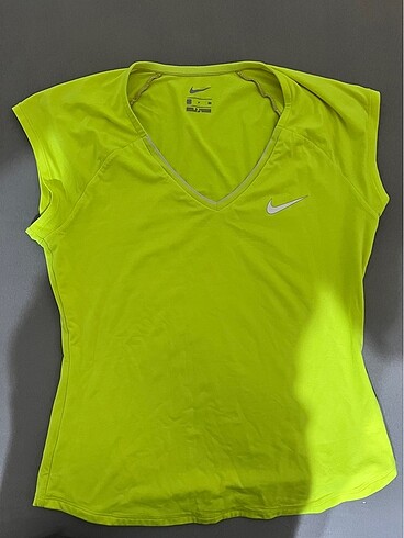 Nike tshirt