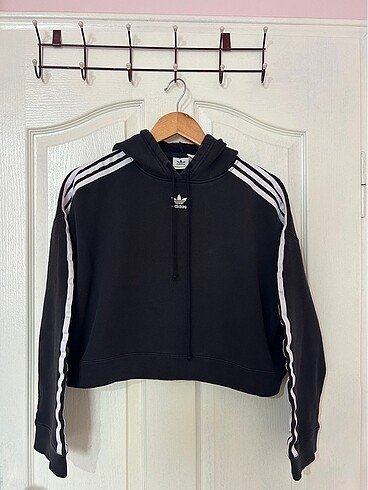 Adidas sweatshirt