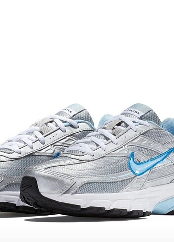 Nike spor ayakkabi 