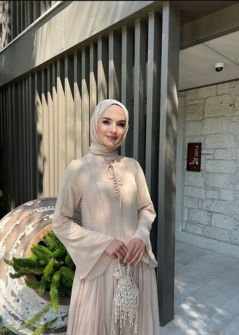 diğer Beden siyah Renk Bej Uzun Drapeli Kadın Elbise