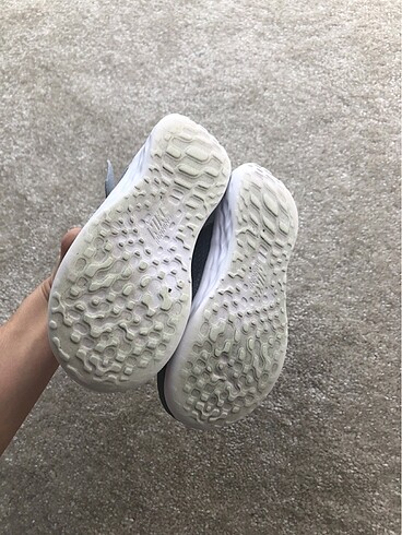 26 Beden Nike spor ayakkabı