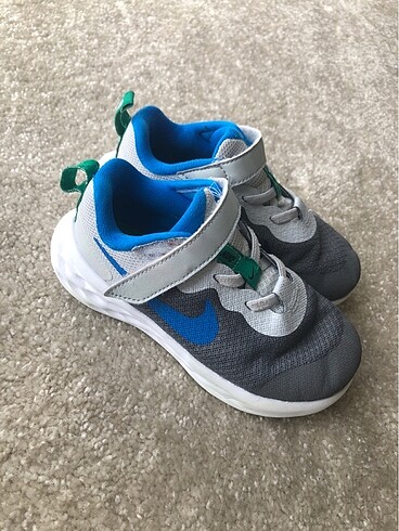 Nike spor ayakkabı