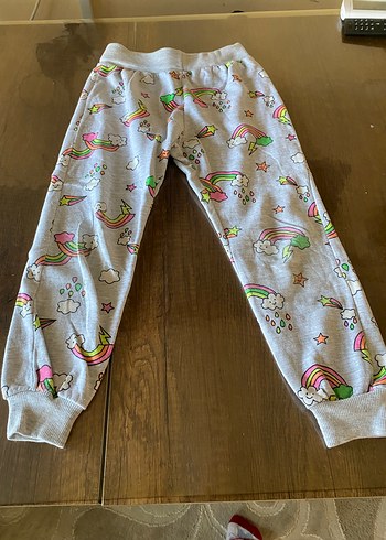 Gri Baskılı Kız eşofman altı - Görsel 4