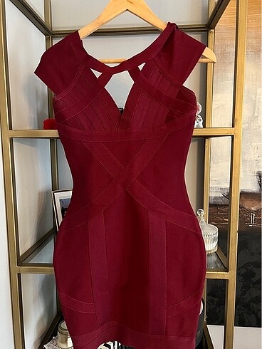 Herve leger model bordo elbise