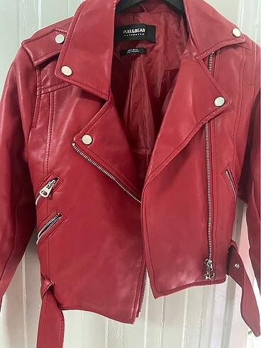 xs Beden kırmızı Renk Pull and bear kırmızı deri ceket