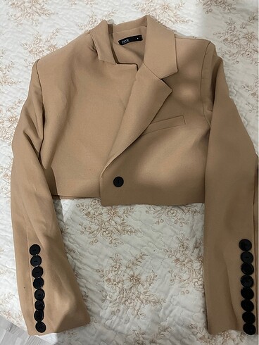 Crop blazer