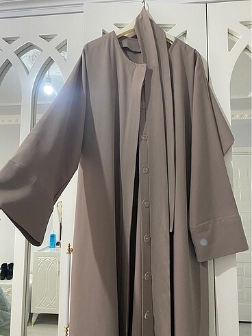 Abaya ferace