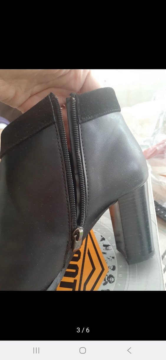 Tokalı Siyah Deri Kadın Bot - Görsel 3