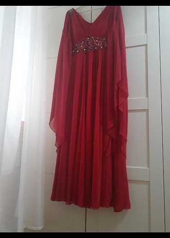 kırmızı uzun abiye elbise - Görsel 4