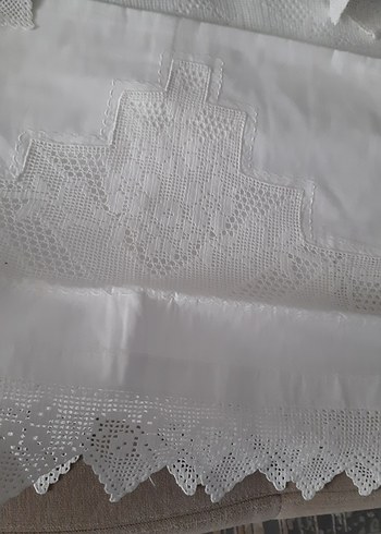 Beden dantel yatak takımıı