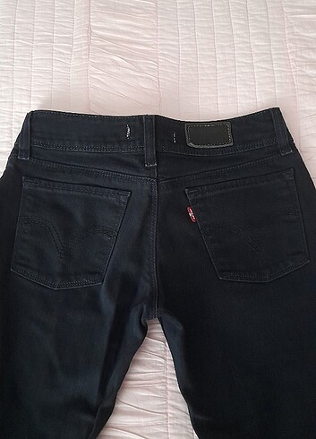 Levis Bayan Pantolon