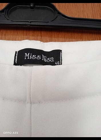 Trendyol & Milla Beyaz bol pantolon 46 beden 