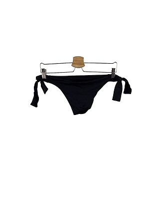 40 Beden Bikini altı