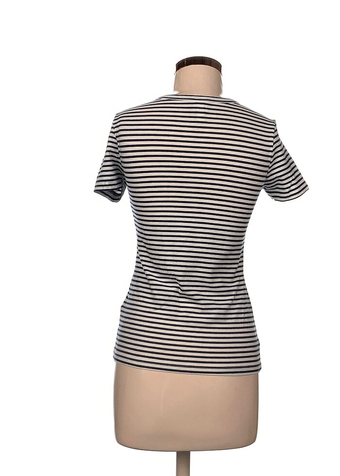 H&M T-shirt %70 İndirimli. - Görsel 3