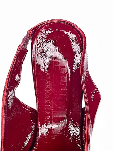 38 Beden bordo Renk Pelinin Ayakkabıları Stiletto %70 İndirimli.