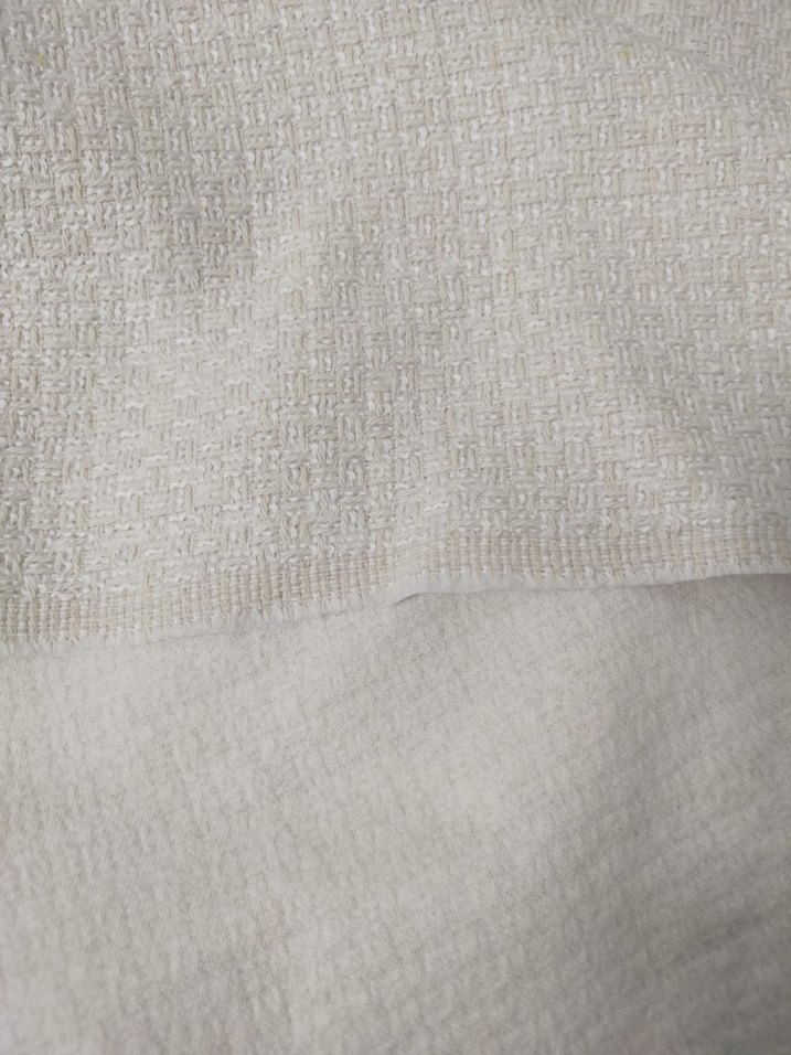 Beyaz Desensiz Yatak Örtüsü - Görsel 3