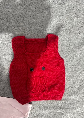 Kız Çocuk Kırmızı Örgü Kolsuz Yelek - Görsel 2