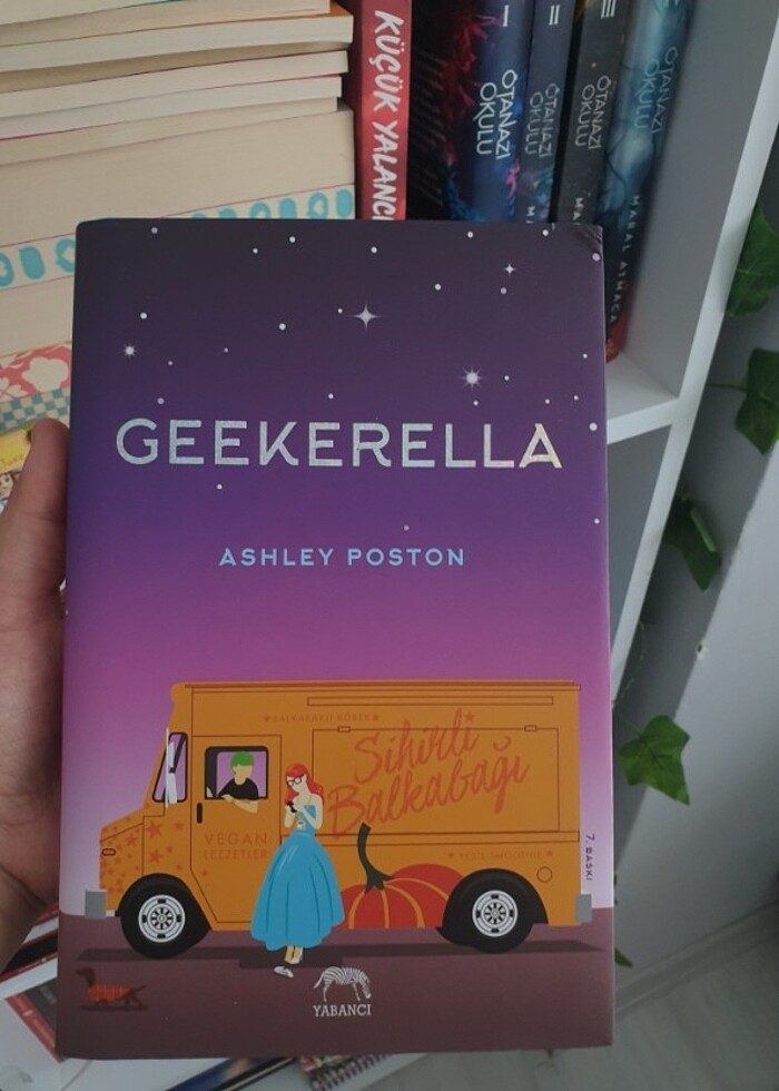 Geekerella Serisi - Görsel 3