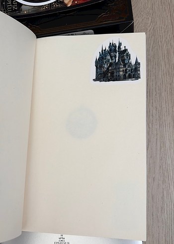 Medusa'nın Ölü Kumları 1 Kutulu Set - Maral Atmaca - Görsel 12