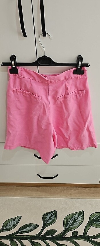 38 Beden DEFACTO 38 PEMBE ŞORT 